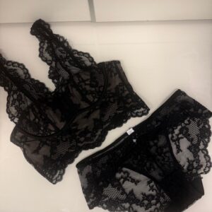 juodas/nude apatinių komplektas be lankelių